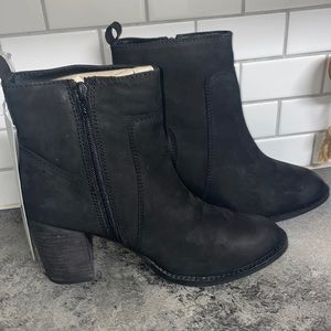 Black booties- Brand new